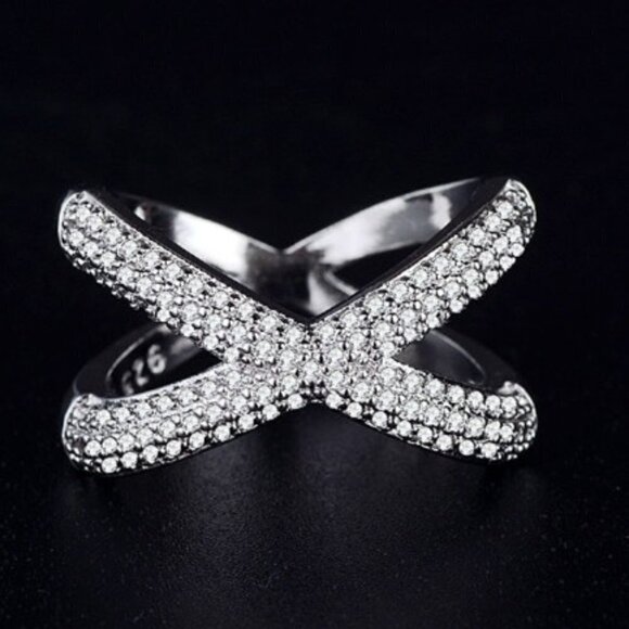 🎀 X Shape Cross Micro Pave CZ Crystal Infinity Rings for Women, PD432 - Picture 1 of 6
